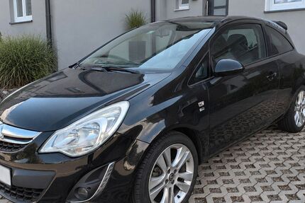 Opel Corsa 172.000 km 3.250 &euro; Unna 59425