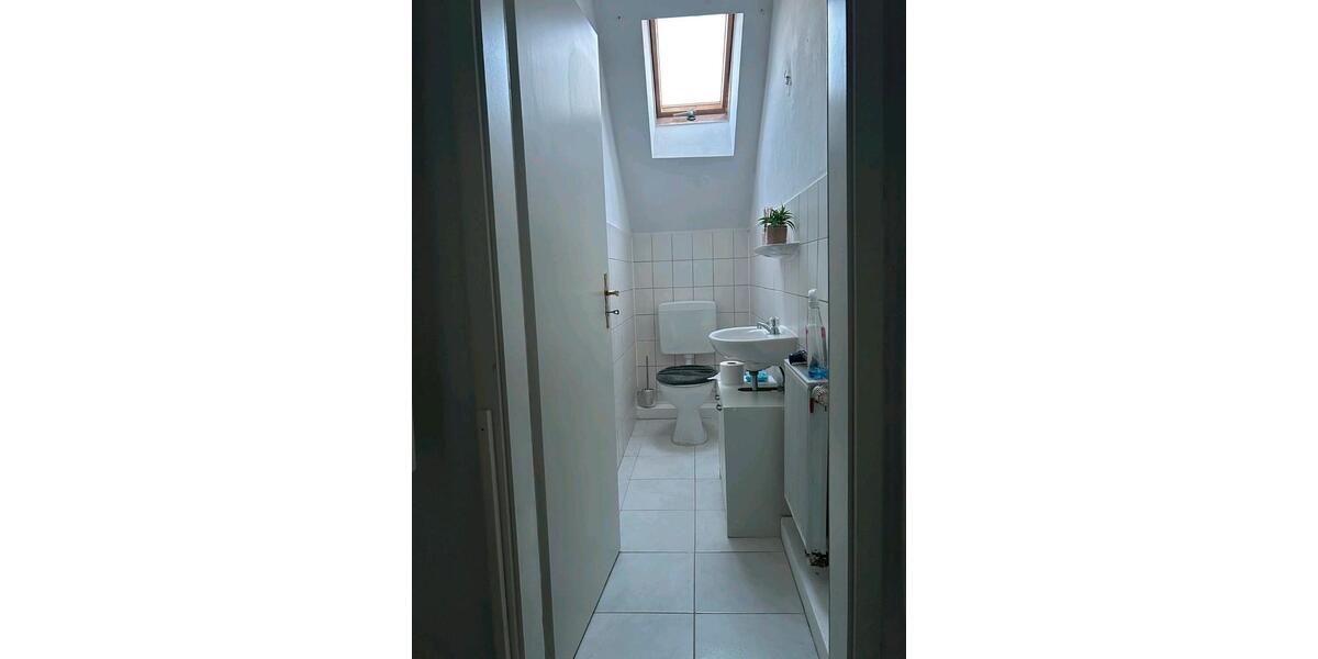 Dachgeschoßwohnung Lünen Alstedde - 3 Zimmer, 80 m&sup2;, 730&euro; | Angebot:27601073