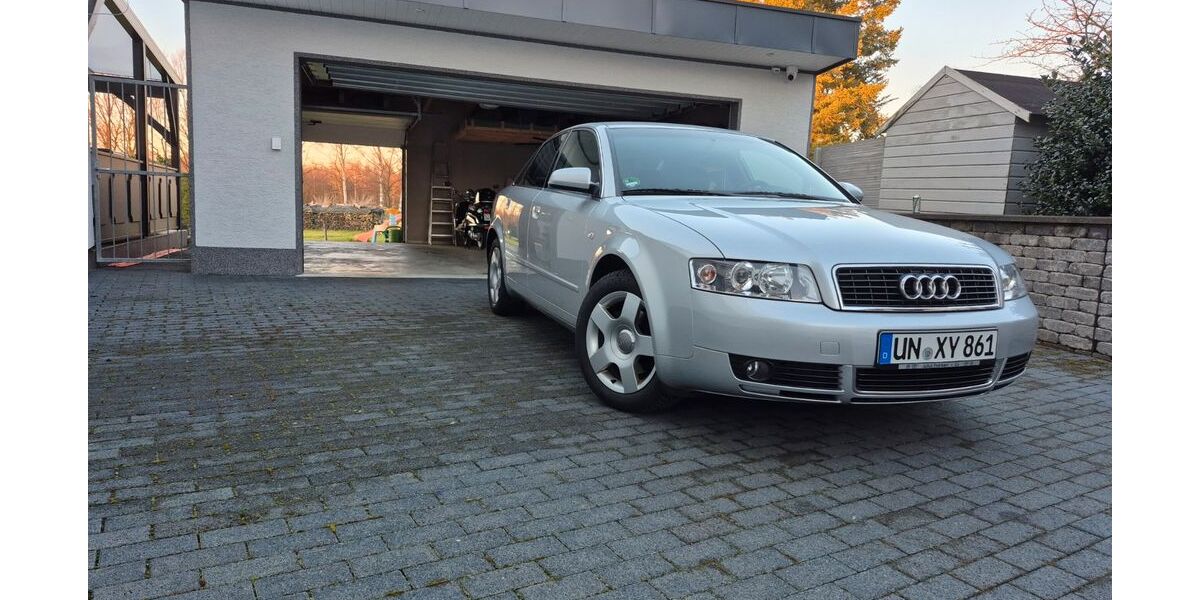 Audi A4 68.000 km 7.999 &euro; Kamen 59174