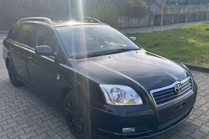 Toyota Avensis 260.000 km 1.490 &euro; Wetter Ruhr 58300