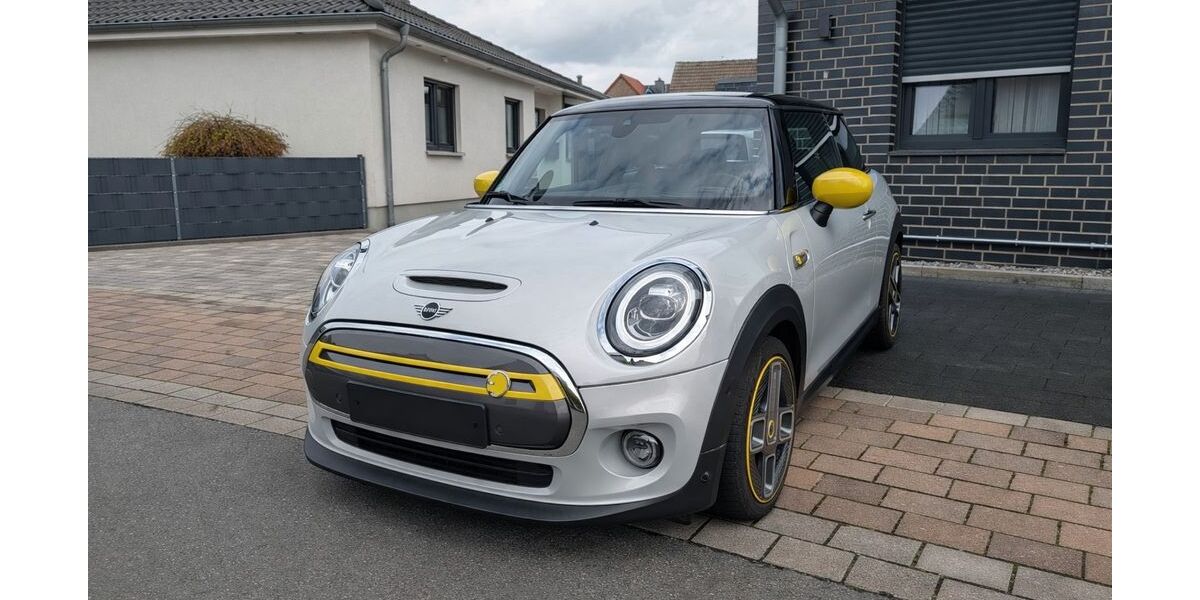 Mini Cooper SE 56.000 km 15.990 &euro; Bönen 59199