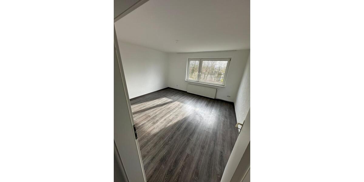 Etagenwohnung Lüdenscheid - 3 Zimmer, 75 m&sup2;, 500&euro; | Angebot:25944893