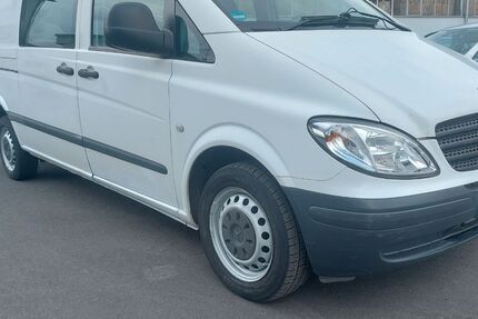 Mercedes-Benz Vito 109.000 km 3.950 &euro; Holzwickede 59439