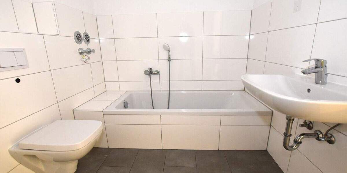 Etagenwohnung Hemer - 2 Zimmer, 83 m&sup2;, 995&euro; | Angebot:26470808