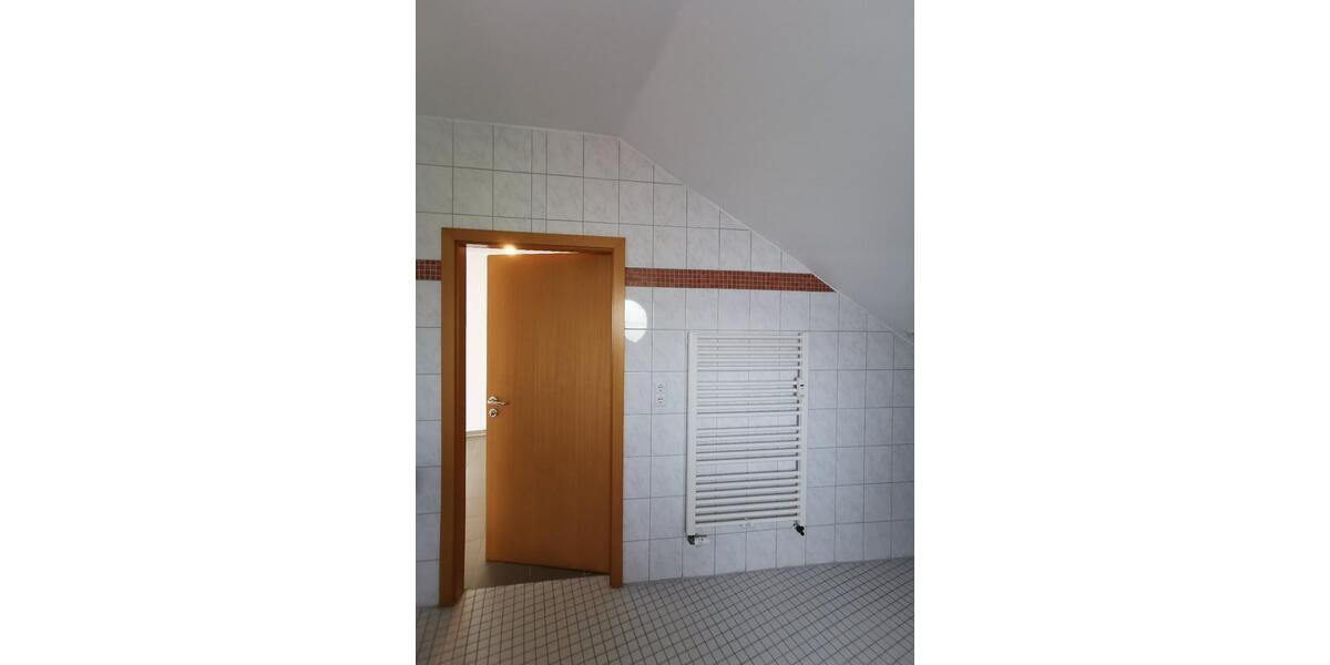 Dachgeschoßwohnung Dortmund Aplerbeck - 2 Zimmer, 62 m&sup2;, 410&euro; | Angebot:25625189