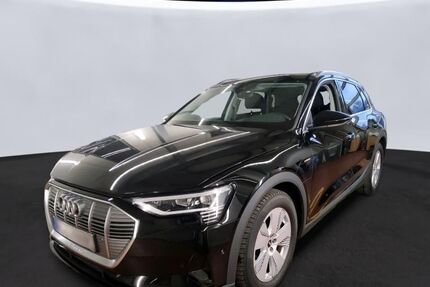 Audi e-tron 33.098 km 31.739 &euro; Hagen 58091