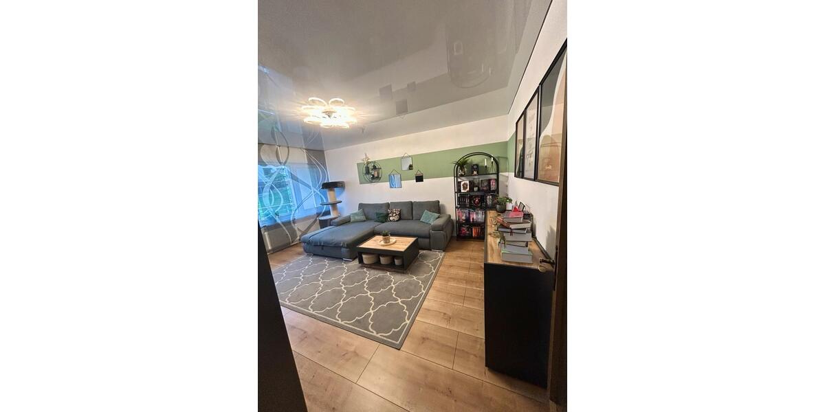 Erdgeschoßwohnung Lüdenscheid - 3 Zimmer, 74 m&sup2;, 148.000&euro; | Angebot:26041821