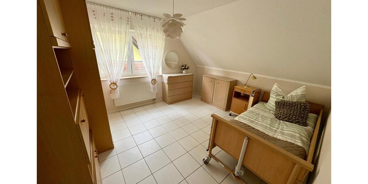 Etagenwohnung Hemer - 2 Zimmer, 70 m&sup2;, 900&euro; | Angebot:22267760