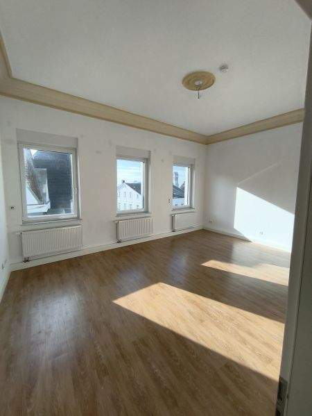 Etagenwohnung Lüdenscheid Staberg - 2 Zimmer, 84 m&sup2;, 670&euro; | Angebot:25739403