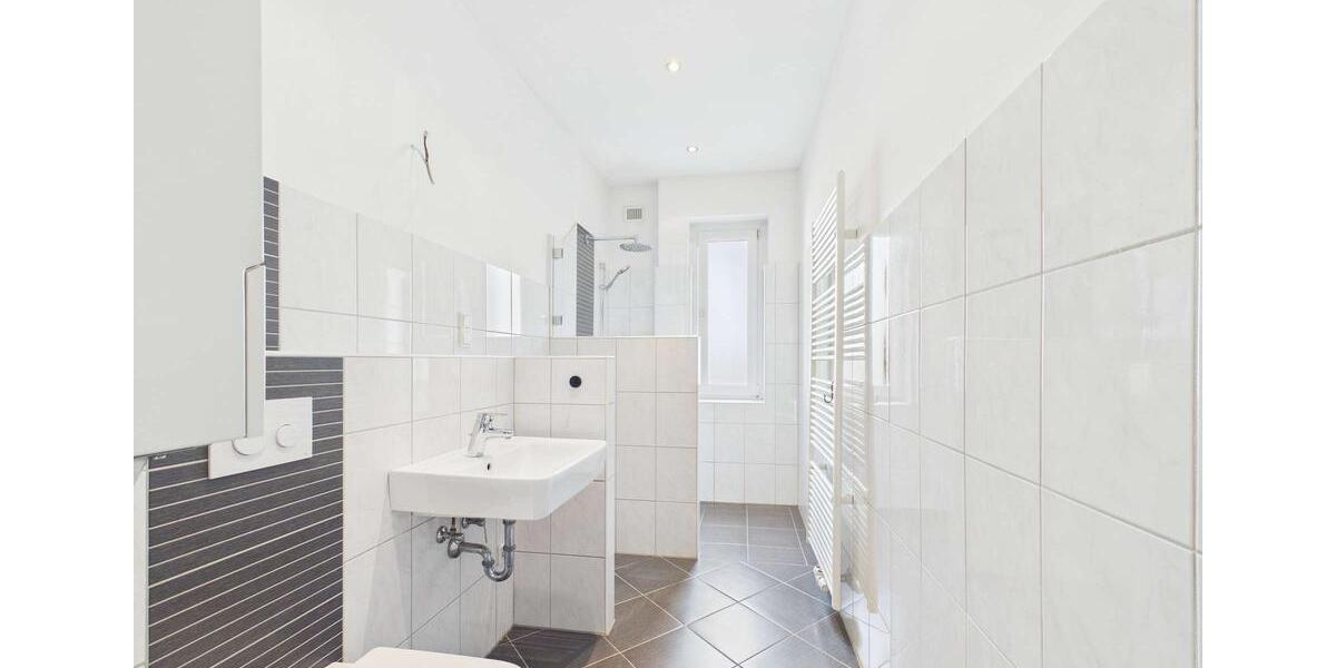 Etagenwohnung Dortmund Innenstadt Ost - 3 Zimmer, 103 m&sup2;, 940&euro; | Angebot:25659322