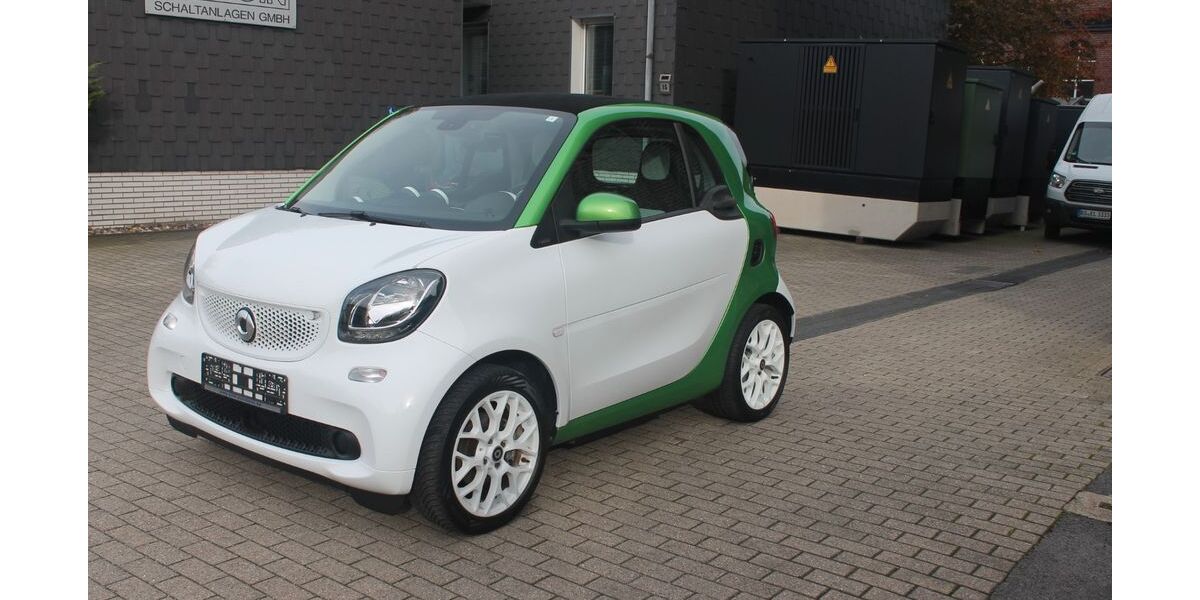 Smart ForTwo 37.015 km 8.899 &euro; Bochum 44867