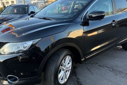 Nissan Qashqai 74.800 km 11.900 &euro; Sprockhövel 45549