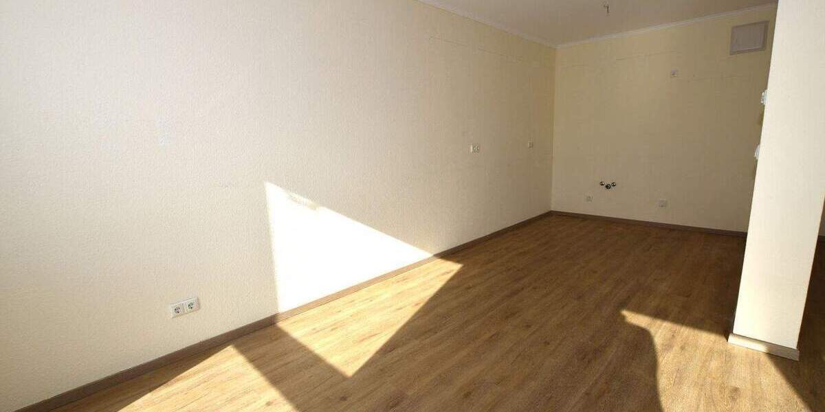 Etagenwohnung Hemer - 2 Zimmer, 83 m&sup2;, 995&euro; | Angebot:25729881