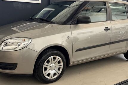 Skoda Fabia 35.000 km 6.999 &euro; Schwerte 58239