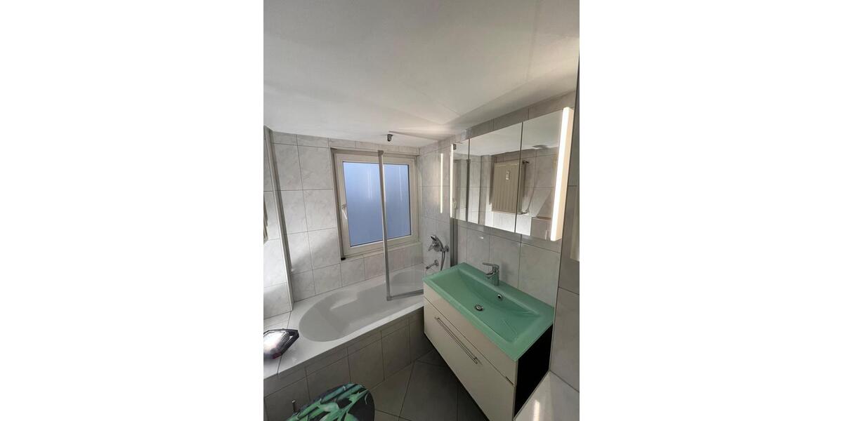 Dachgeschoßwohnung Lüdenscheid - 2 Zimmer, 47 m&sup2;, 355&euro; | Angebot:25853496