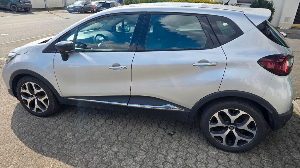 Renault Captur 227.469 km 9.000 &euro; Lüdenscheid 58511