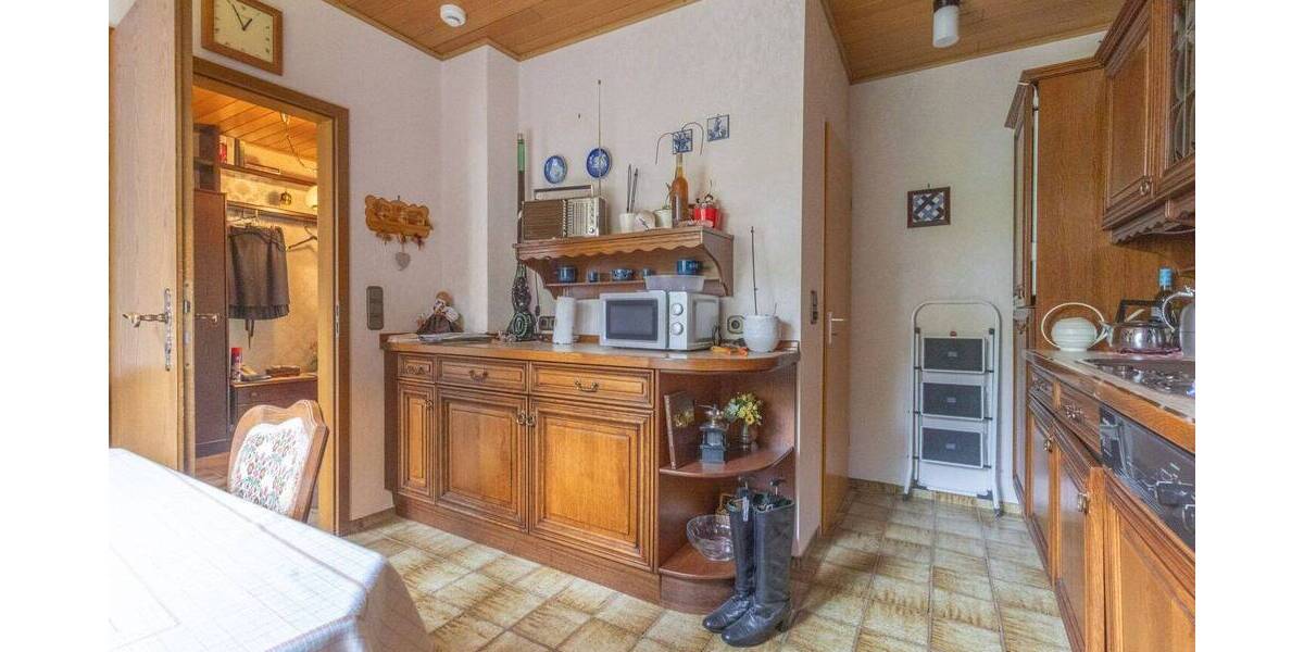 Reihenmittelhaus Menden Mitte - 3 Zimmer, 98 m&sup2;, 198.000&euro; | Angebot:26824882