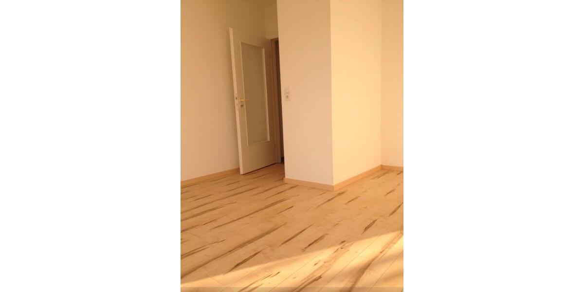 Etagenwohnung Bochum Querenburg - 1 Zimmer, 23 m&sup2;, 498&euro; | Angebot:25759257