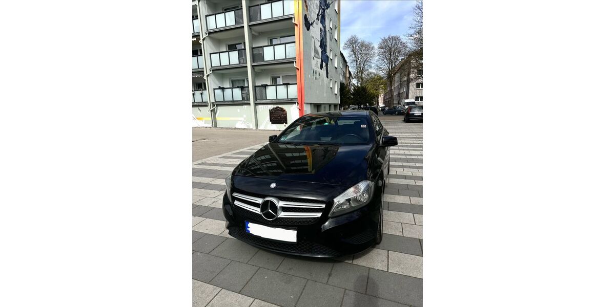 Mercedes-Benz A 180 220.000 km 7.100 &euro; Dortmund 44145
