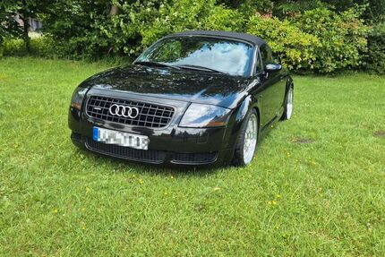 Audi TT 140.279 km 12.500 &euro; Selm 59379