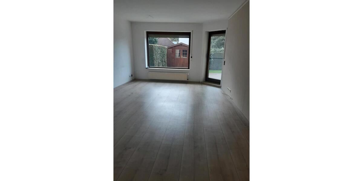 Erdgeschoßwohnung Witten - 3 Zimmer, 80 m&sup2;, 290.000&euro; | Angebot:25891201