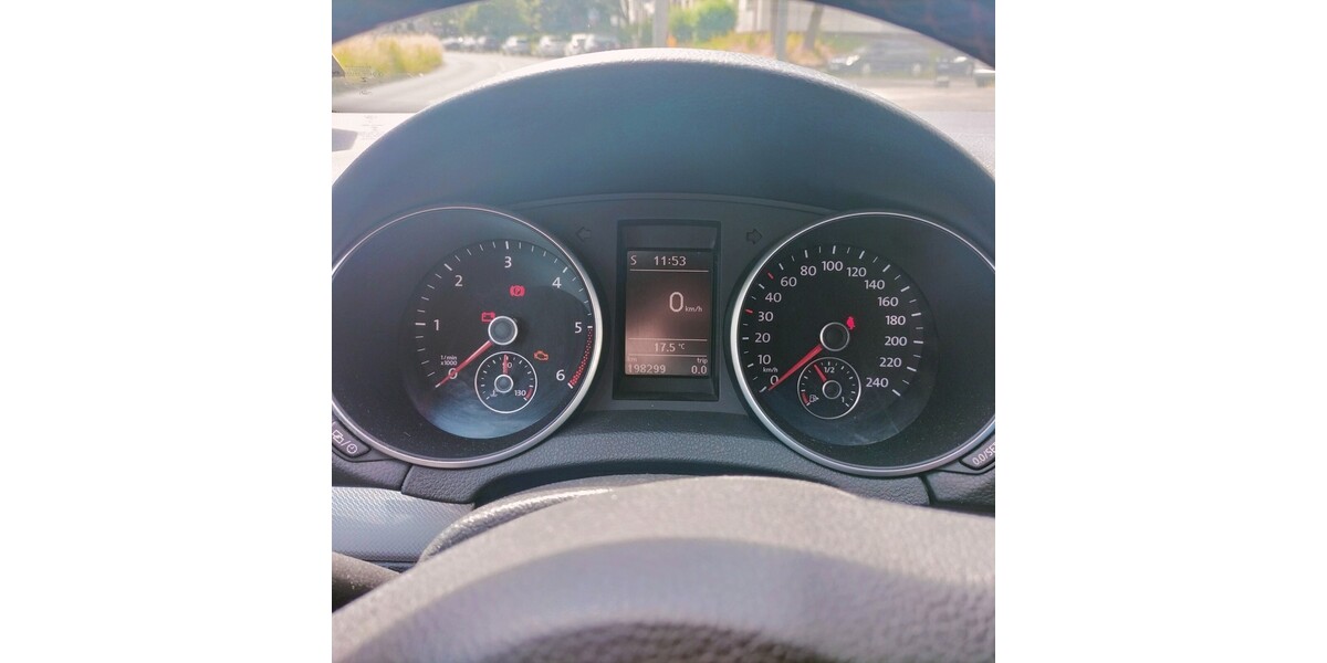 VW Golf 199.350 km 6.000 &euro; Dortmund 44135