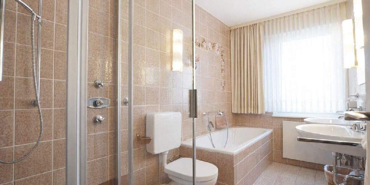 Mehrfamilienhaus, Wohnhaus Hagen Hohenlimburg - 1 Zimmer, 207 m&sup2;, 480.000&euro; | Angebot:25771668