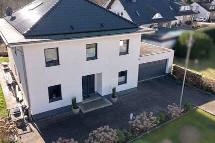Haus Arnsberg Bruchhausen - 6 Zimmer, 177 m&sup2;, 610.000&euro; | Angebot:25929325