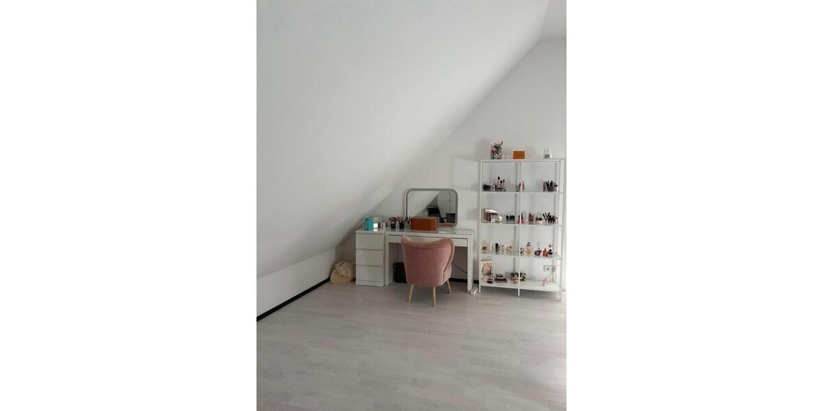 Maisonettenwohnung Hemer - 4 Zimmer, 130 m&sup2;, 1.000&euro; | Angebot:25944934