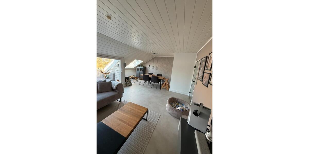 Dachgeschoßwohnung Dortmund Hombruch - 3 Zimmer, 84 m&sup2;, 299.000&euro; | Angebot:26764507