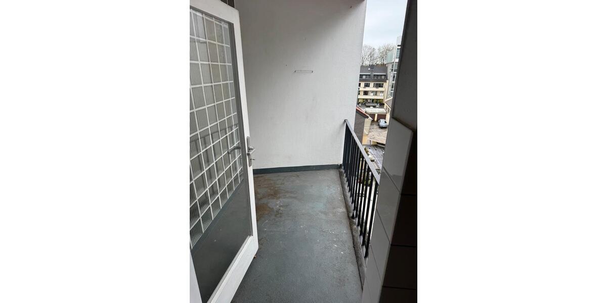 Hochparterre Dortmund Innenstadt West - 3 Zimmer, 87 m&sup2;, 907&euro; | Angebot:25945488