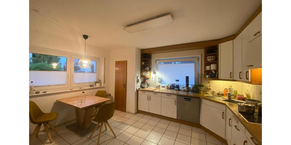 Einfamilienhaus Ense - 6 Zimmer, 200 m&sup2;, 1.600&euro; | Angebot:25840043