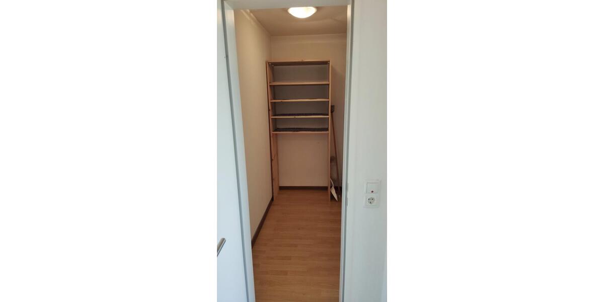 Dachgeschoßwohnung Hagen Hagen-Mitte - 2 Zimmer, 65 m&sup2;, 530&euro; | Angebot:25803667