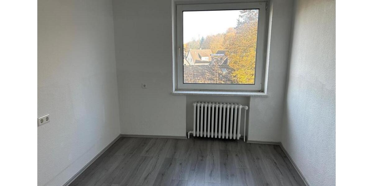 Etagenwohnung Hagen Hagen-Nord - 3 Zimmer, 62 m&sup2;, 350&euro; | Angebot:24631640
