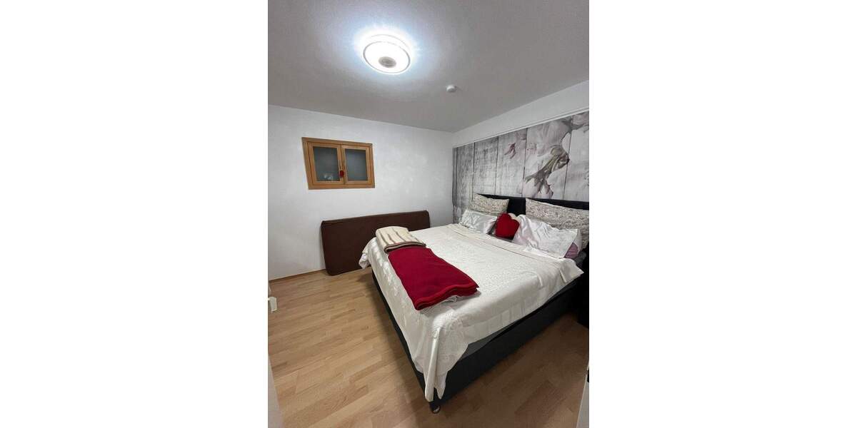 Etagenwohnung Hagen Emst - 2 Zimmer, 70 m&sup2;, 430&euro; | Angebot:25665397