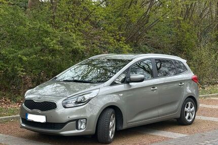 Kia Carens 120.260 km 7.300 &euro; Hagen 58099