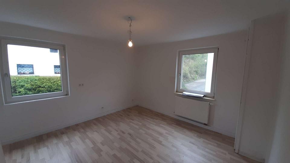 Etagenwohnung Altena - 2 Zimmer, 51 m&sup2;, 300&euro; | Angebot:23511567