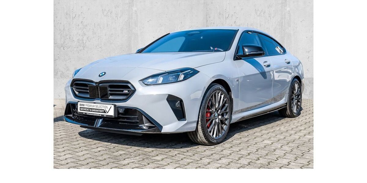 BMW M235 15.420 km 44.444 &euro; Herne 44625