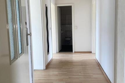 Wohnung Bochum Bochum-Mitte - 3.5 Zimmer, 80 m&sup2;, 695&euro; | Angebot:26005008