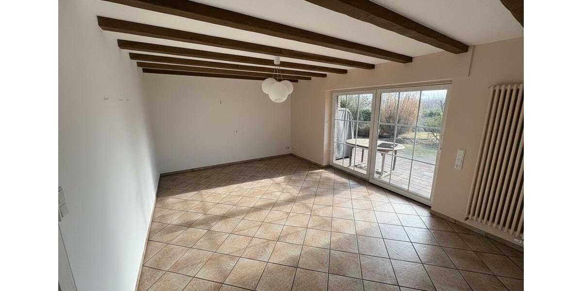 Etagenwohnung Wickede (Ruhr) - 2 Zimmer, 70 m&sup2;, 630&euro; | Angebot:25976743