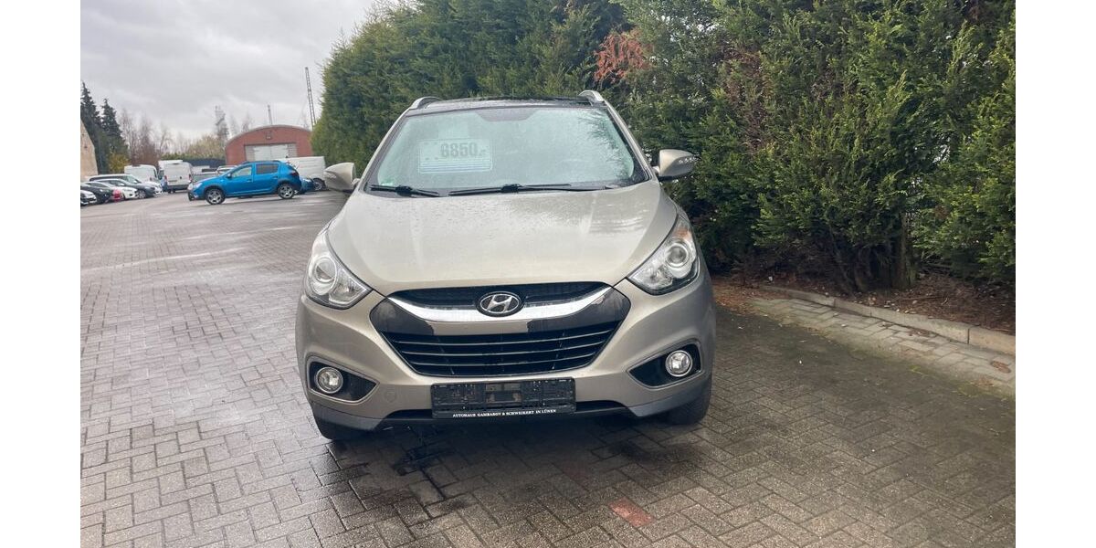 Hyundai ix35 141.000 km 6.899 &euro; Lünen 44532