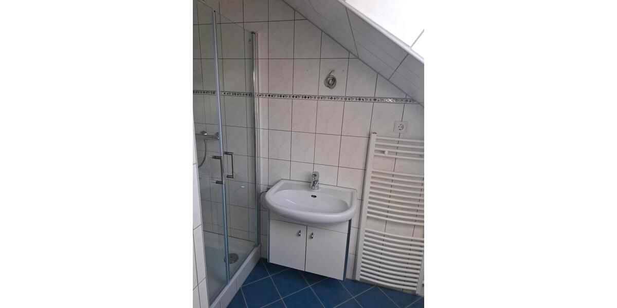 Dachgeschoßwohnung Dortmund Huckarde - 3 Zimmer, 74 m&sup2;, 560&euro; | Angebot:25822538