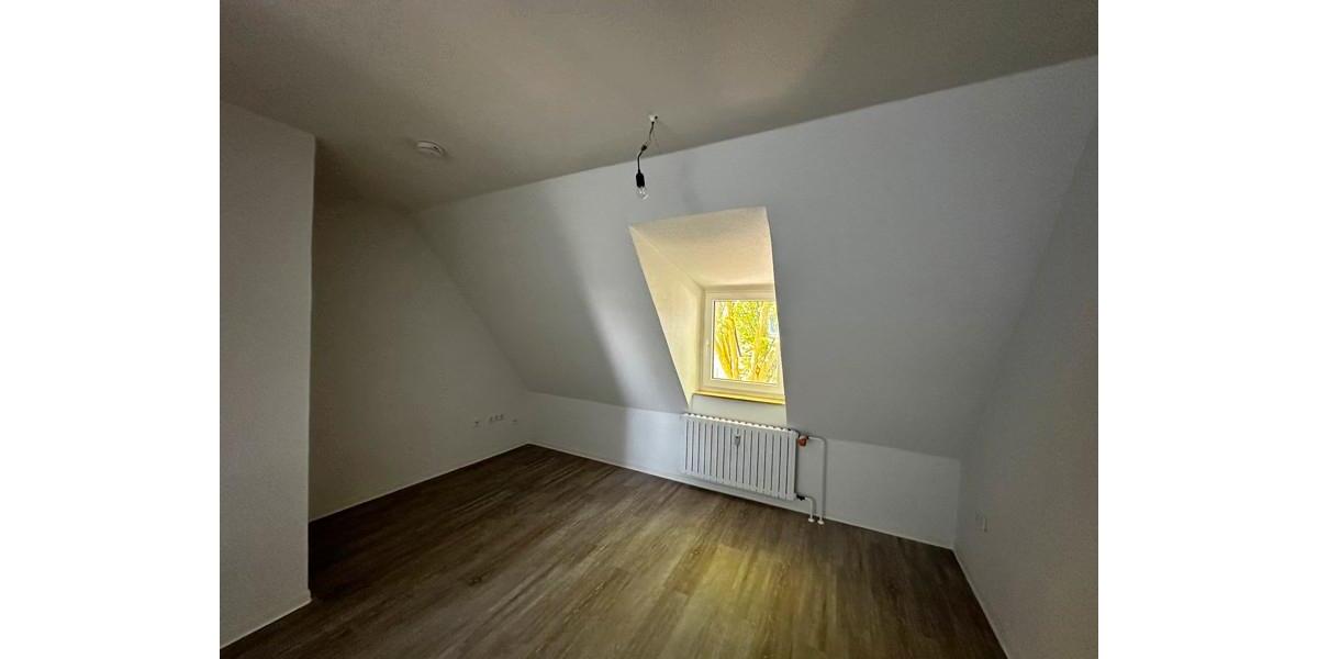 Dachgeschoßwohnung Dortmund Mengede - 3 Zimmer, 52 m&sup2;, 475&euro; | Angebot:26685184