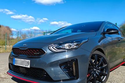 Kia pro ceed / ProCeed 90.000 km 20.099 &euro; Halver 58553