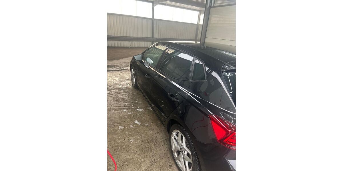 Seat Ibiza 50.037 km 16.300 &euro; Menden 58710