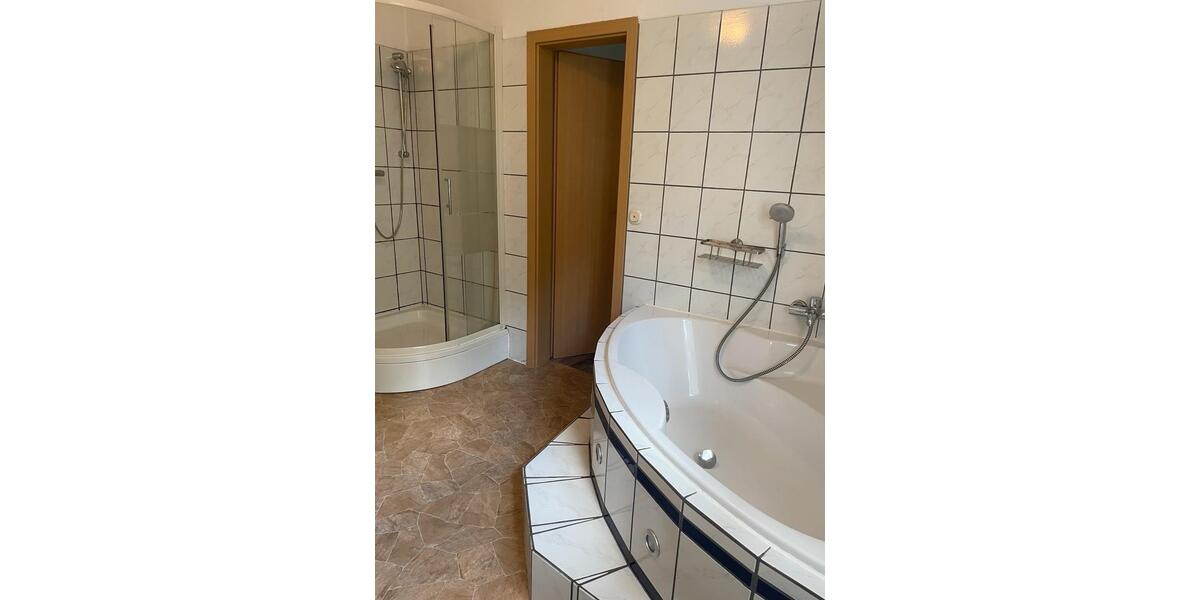 Etagenwohnung Gevelsberg - 4 Zimmer, 102 m&sup2;, 800&euro; | Angebot:25967645