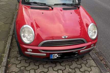 Mini One 338.000 km 950 &euro; Bochum 44809