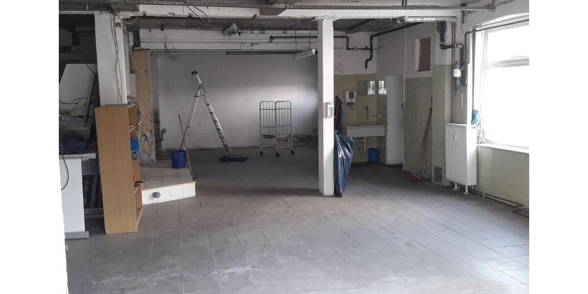 Gewerbeobjekt Menden (Sauerland) Berkenhofskamp - 680&euro; | Angebot:25382523