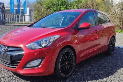 Hyundai i30 127.000 km 6.550 &euro; Schwerte 58239