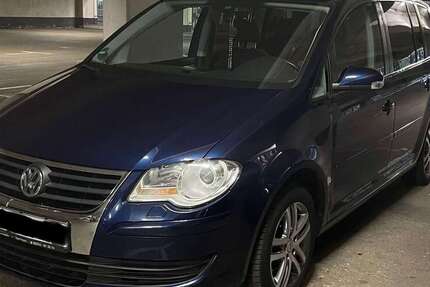 VW Touran 218.711 km 4.000 &euro; Bochum, Stadt 44801